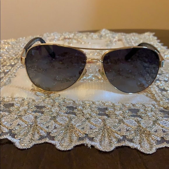 Tory Burch Sunglasses - Picture 2 of 4
